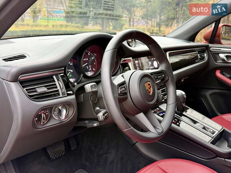 Позашляховик / Кросовер Porsche Macan 2022 в Києві