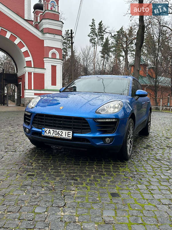 Позашляховик / Кросовер Porsche Macan 2015 в Києві