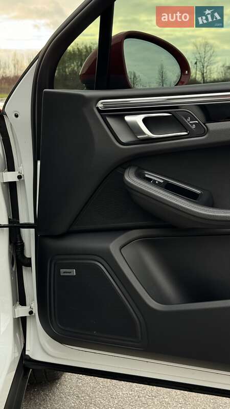 Внедорожник / Кроссовер Porsche Macan 2019 в Хмельницком