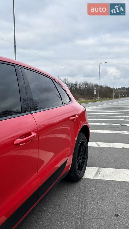 Внедорожник / Кроссовер Porsche Macan 2019 в Хмельницком