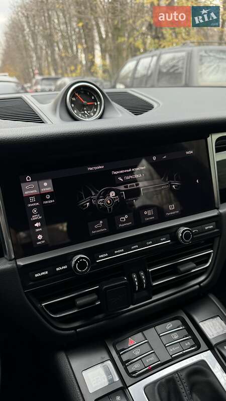 Внедорожник / Кроссовер Porsche Macan 2019 в Хмельницком