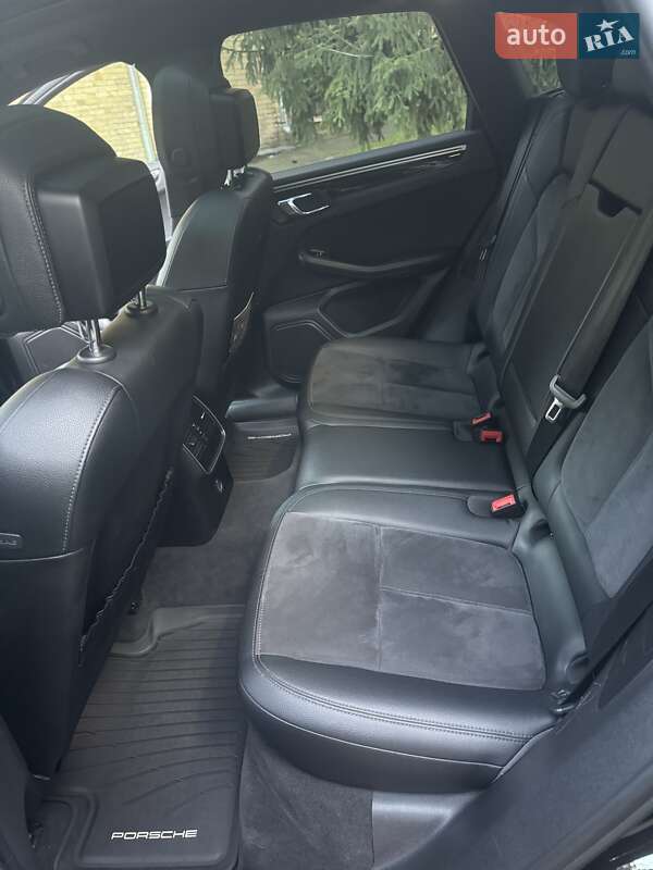 Позашляховик / Кросовер Porsche Macan 2017 в Києві фото 11 Позашляховик / Кросовер Porsche Macan 2017 в Києві