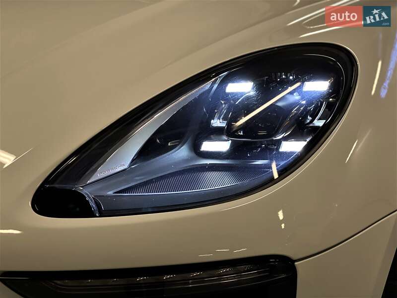 Внедорожник / Кроссовер Porsche Macan 2017 в Киеве фото 13 Внедорожник / Кроссовер Porsche Macan 2017 в Киеве