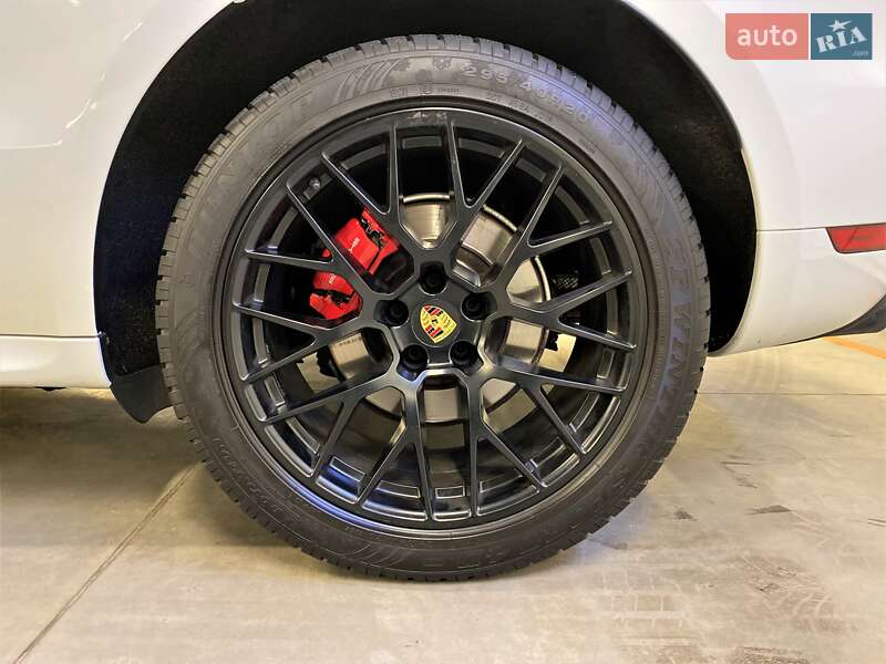 Внедорожник / Кроссовер Porsche Macan 2017 в Киеве фото 22 Внедорожник / Кроссовер Porsche Macan 2017 в Киеве