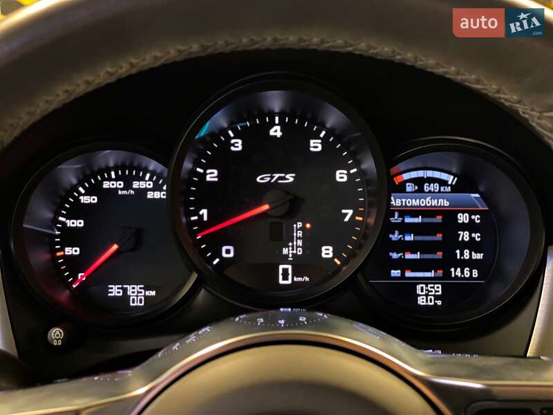 Внедорожник / Кроссовер Porsche Macan 2017 в Киеве фото 41 Внедорожник / Кроссовер Porsche Macan 2017 в Киеве