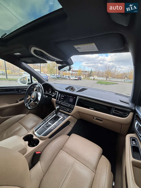 Внедорожник / Кроссовер Porsche Macan 2019 в Днепре