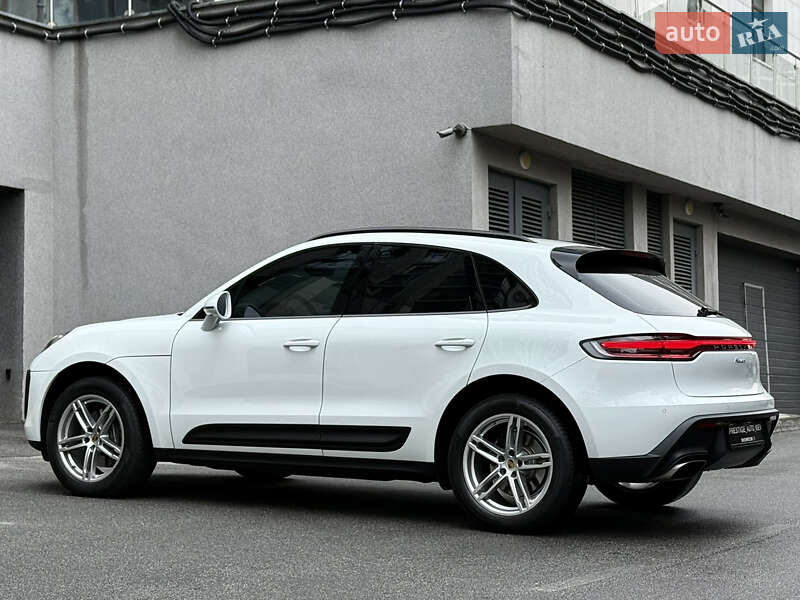 Внедорожник / Кроссовер Porsche Macan 2023 в Киеве фото 24 Внедорожник / Кроссовер Porsche Macan 2023 в Киеве