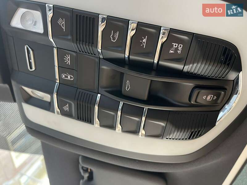 Внедорожник / Кроссовер Porsche Macan 2018 в Одессе фото 21 Внедорожник / Кроссовер Porsche Macan 2018 в Одессе