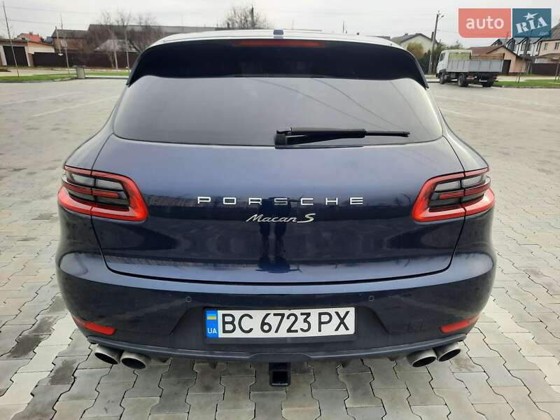 Внедорожник / Кроссовер Porsche Macan 2016 в Ирпене