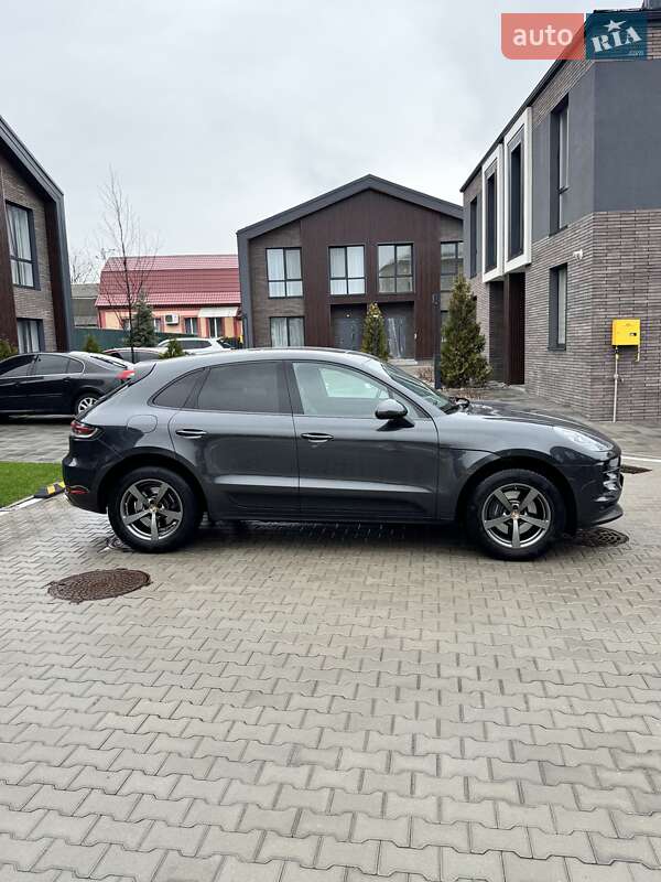 Внедорожник / Кроссовер Porsche Macan 2019 в Киеве