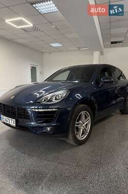 Внедорожник / Кроссовер Porsche Macan 2015 в Полтаве