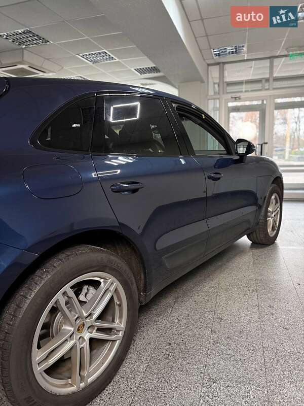 Внедорожник / Кроссовер Porsche Macan 2015 в Полтаве