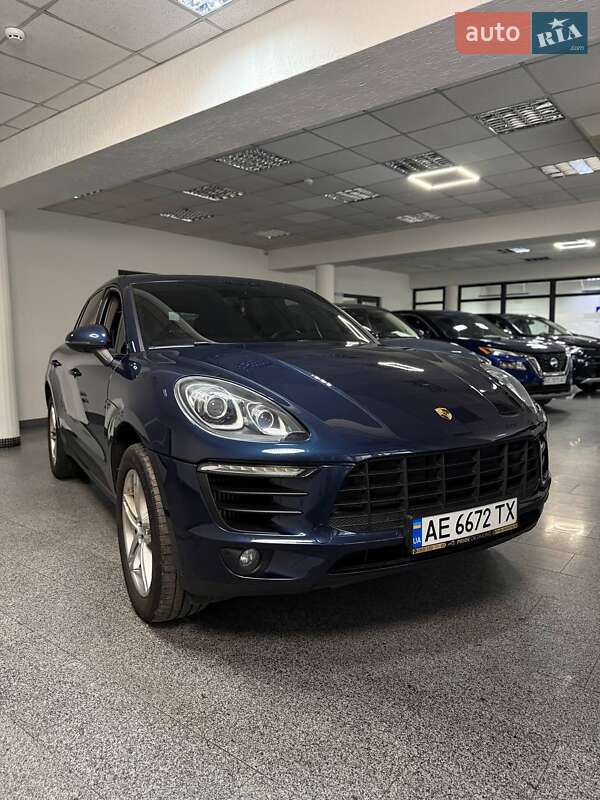 Внедорожник / Кроссовер Porsche Macan 2015 в Полтаве