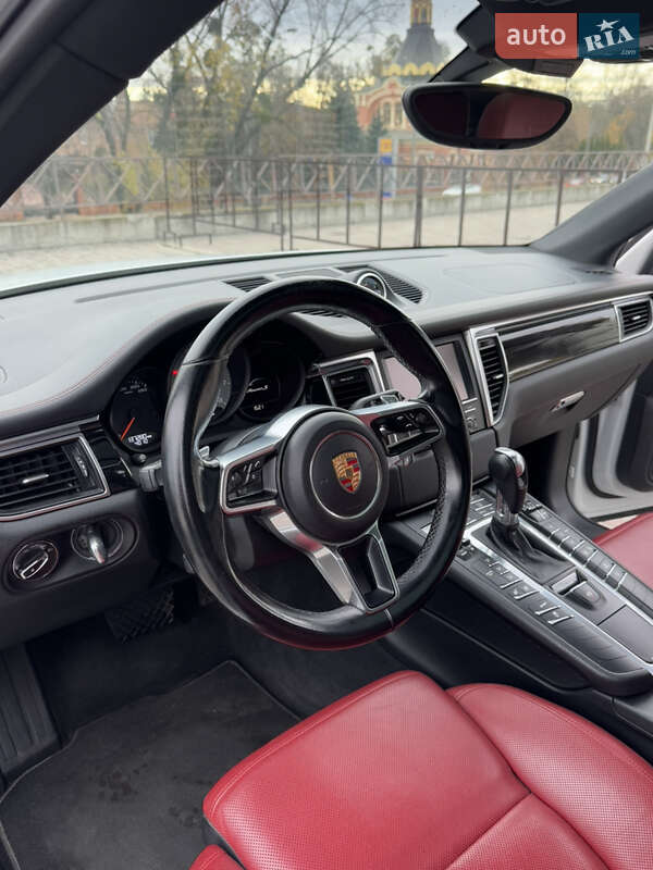 Позашляховик / Кросовер Porsche Macan 2015 в Харкові