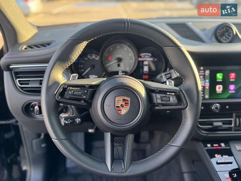 Внедорожник / Кроссовер Porsche Macan 2024 в Киеве