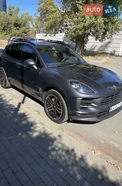 Внедорожник / Кроссовер Porsche Macan 2019 в Киеве