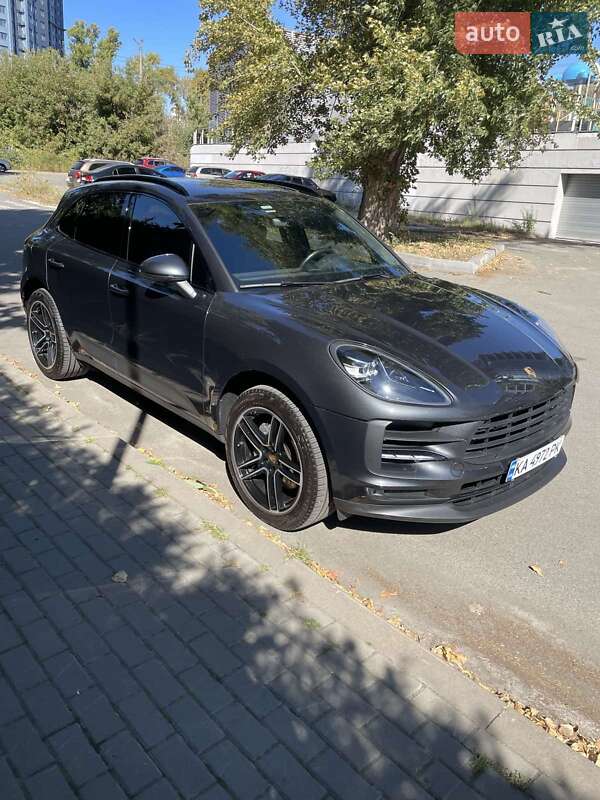 Позашляховик / Кросовер Porsche Macan 2019 в Києві