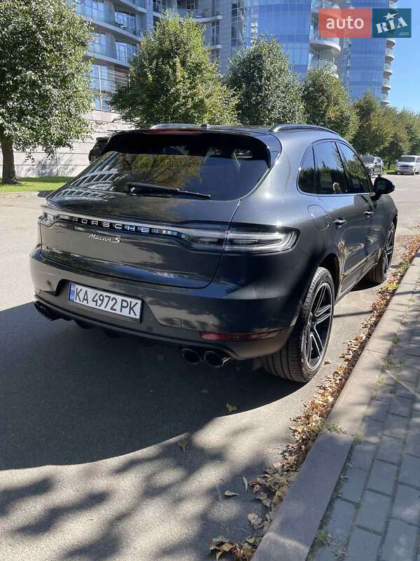Позашляховик / Кросовер Porsche Macan 2019 в Києві