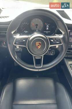 Внедорожник / Кроссовер Porsche Macan 2019 в Киеве
