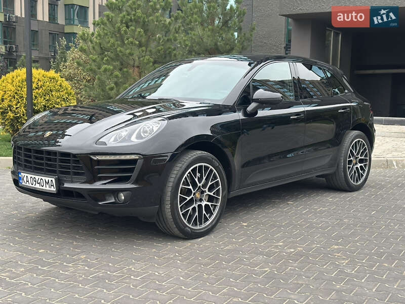 Внедорожник / Кроссовер Porsche Macan 2015 в Киеве