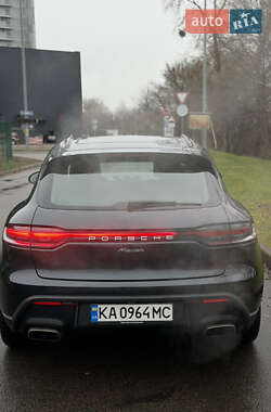 Внедорожник / Кроссовер Porsche Macan 2023 в Киеве