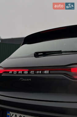 Внедорожник / Кроссовер Porsche Macan 2023 в Киеве