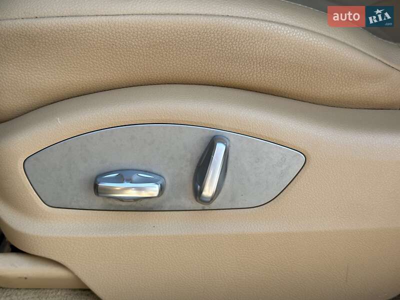 Позашляховик / Кросовер Porsche Macan 2015 в Львові