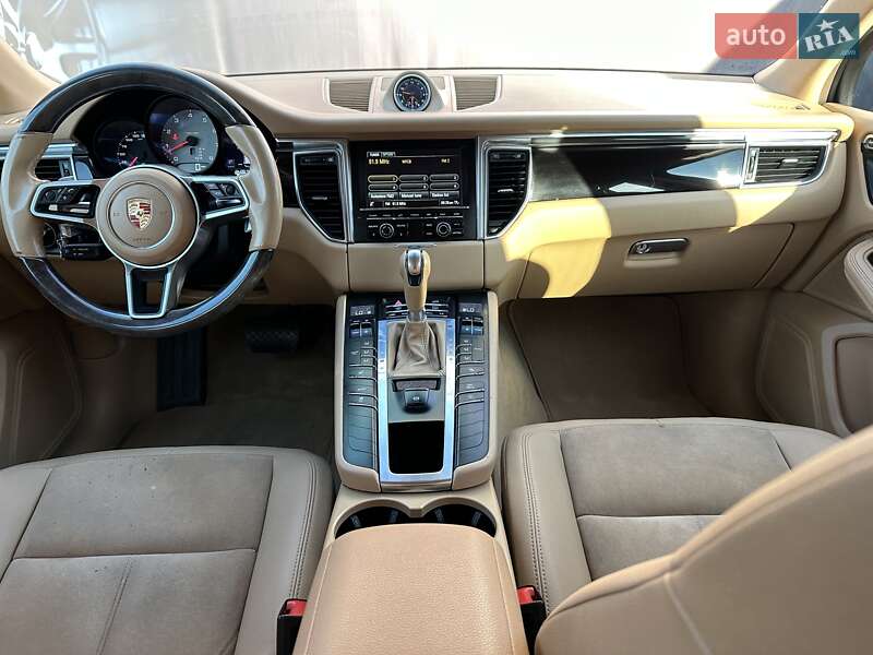 Позашляховик / Кросовер Porsche Macan 2015 в Львові