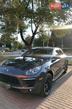 Позашляховик / Кросовер Porsche Macan 2017 в Львові