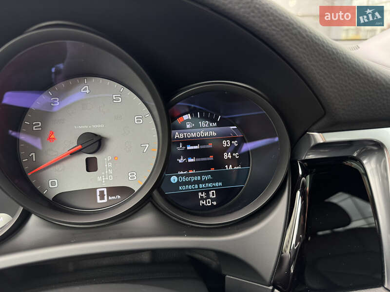 Позашляховик / Кросовер Porsche Macan 2019 в Харкові