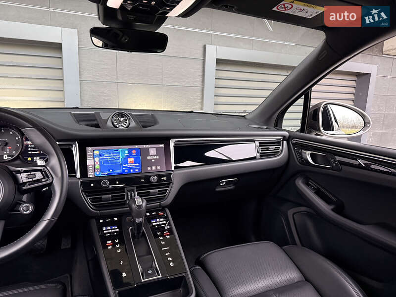 Позашляховик / Кросовер Porsche Macan 2022 в Києві
