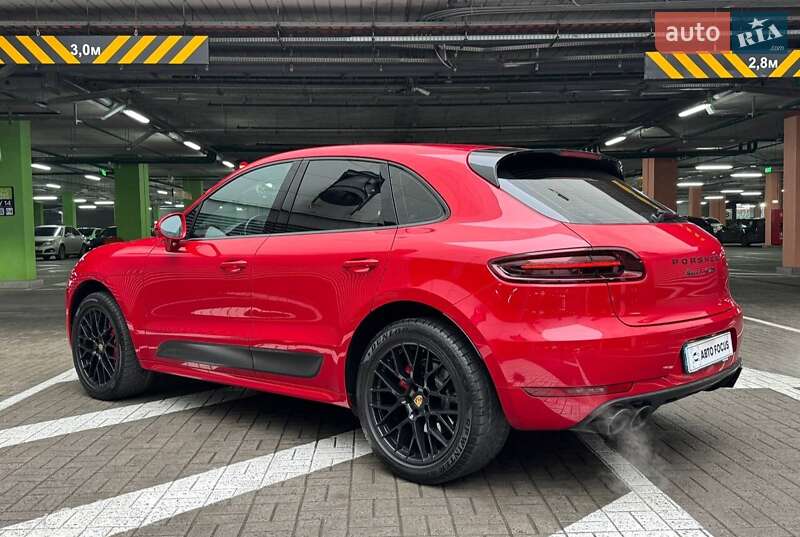 Позашляховик / Кросовер Porsche Macan 2016 в Києві