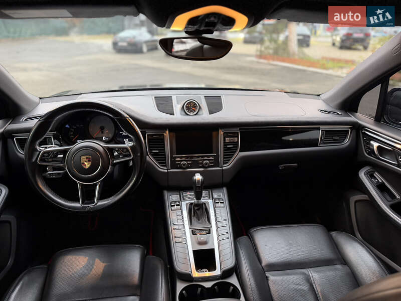 Внедорожник / Кроссовер Porsche Macan 2015 в Киеве фото 9 Внедорожник / Кроссовер Porsche Macan 2015 в Киеве
