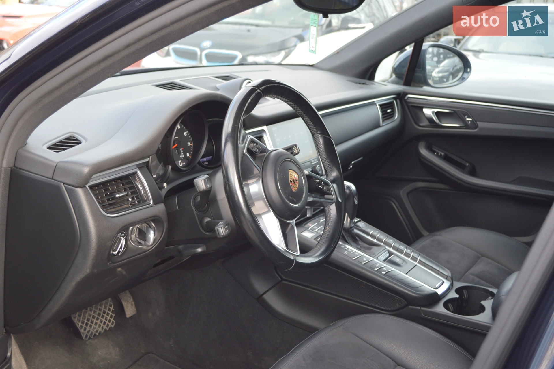 2016 Porsche Macan - мініатюра 14