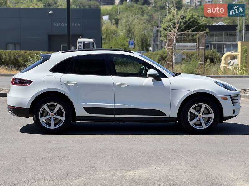 Внедорожник / Кроссовер Porsche Macan 2018 в Днепре