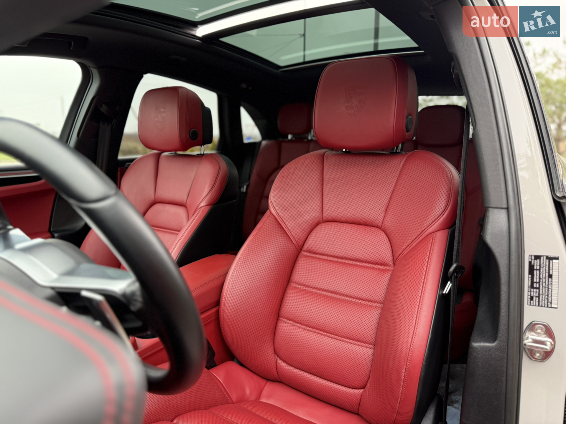 2021 Porsche Macan - мініатюра 32