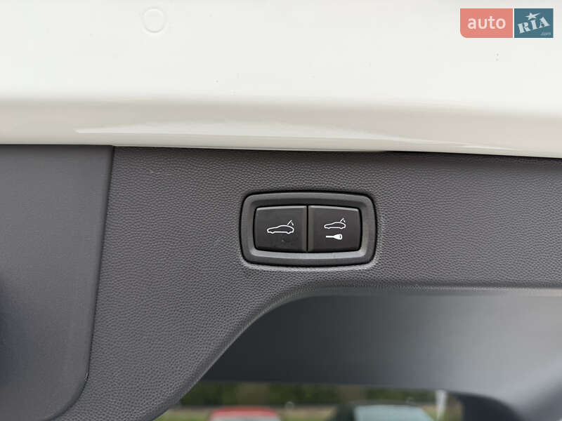 Позашляховик / Кросовер Porsche Macan 2025 в Києві