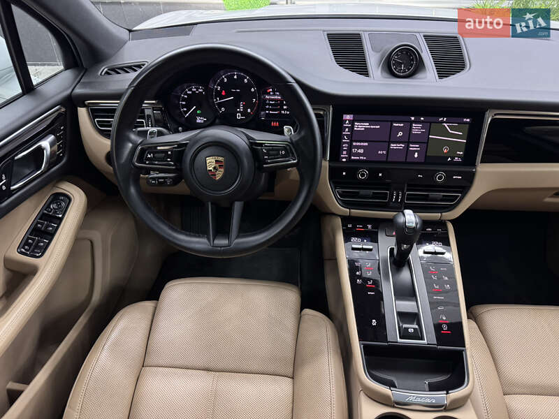 Внедорожник / Кроссовер Porsche Macan 2023 в Киеве