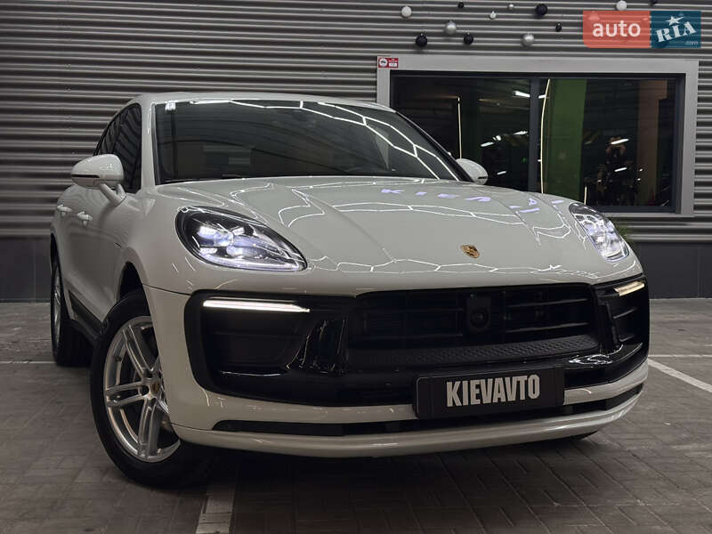 Внедорожник / Кроссовер Porsche Macan 2023 в Киеве