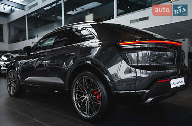 Внедорожник / Кроссовер Porsche Macan 2024 в Харькове