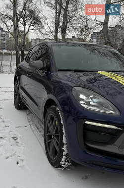 Внедорожник / Кроссовер Porsche Macan 2022 в Киеве