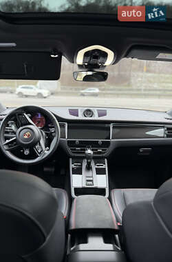 Внедорожник / Кроссовер Porsche Macan 2023 в Киеве
