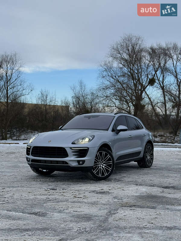 Внедорожник / Кроссовер Porsche Macan 2018 в Киеве