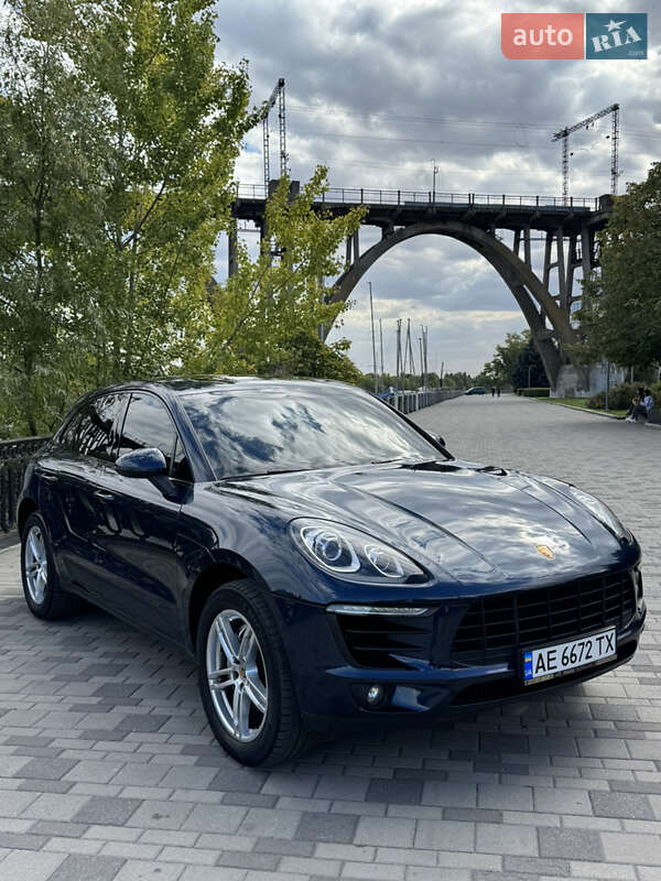 Внедорожник / Кроссовер Porsche Macan 2015 в Полтаве