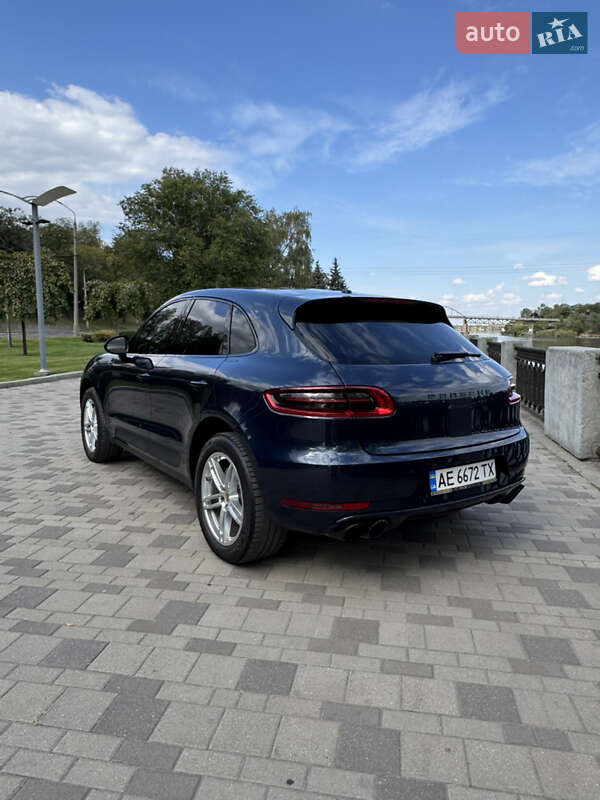 Внедорожник / Кроссовер Porsche Macan 2015 в Полтаве