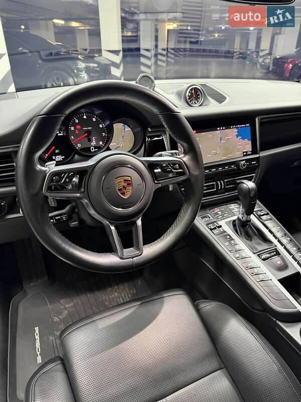 Внедорожник / Кроссовер Porsche Macan 2021 в Киеве