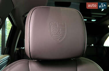 Позашляховик / Кросовер Porsche Macan 2022 в Ужгороді