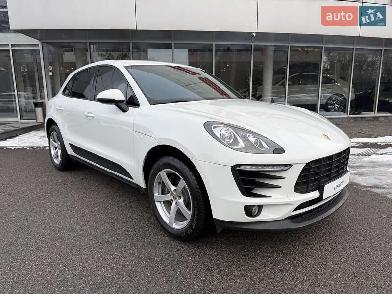 Внедорожник / Кроссовер Porsche Macan 2017 в Днепре фото 2 Внедорожник / Кроссовер Porsche Macan 2017 в Днепре