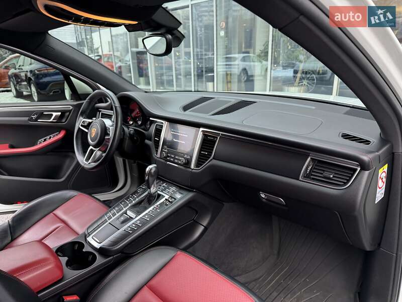 Внедорожник / Кроссовер Porsche Macan 2017 в Днепре фото 18 Внедорожник / Кроссовер Porsche Macan 2017 в Днепре