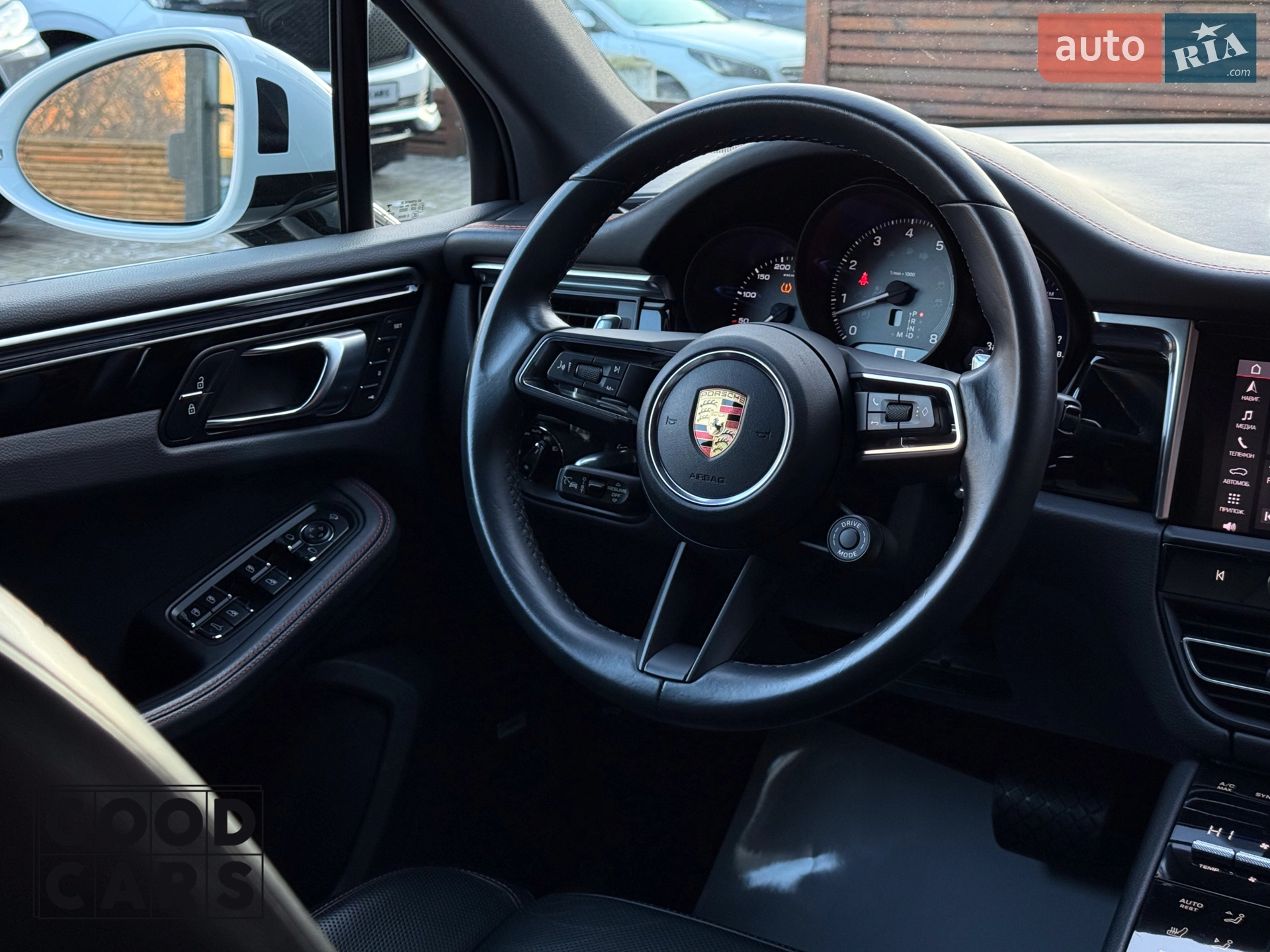 2022 Porsche Macan - мініатюра 34